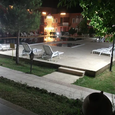 Samdan 3* Karahayit (Pamukkale)